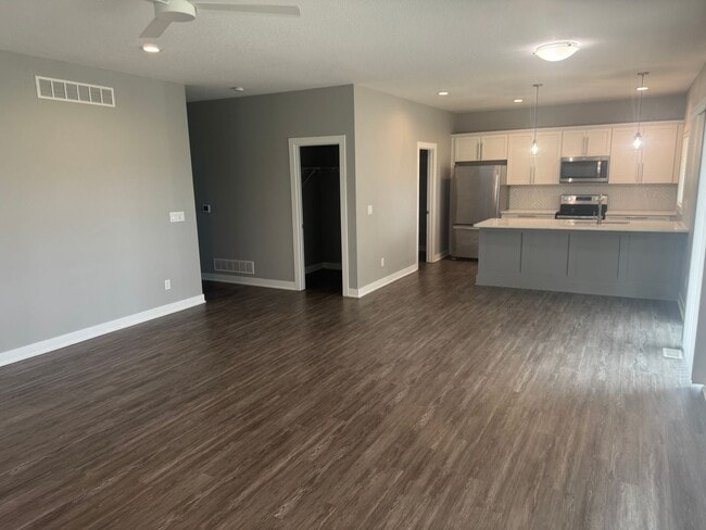 Photo - Beautiful Single Family Home With 6 Car Attached Garage!