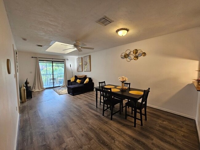 Photo - 5361 Treetops Dr