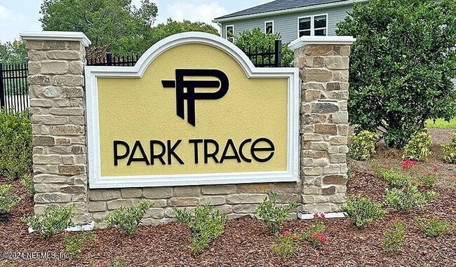Photo - Modern 3-Bedroom Townhome with Two-Car Garage in Crossroads Station