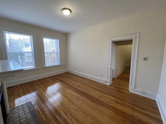 Photo - 2 Ware St Unidad 111