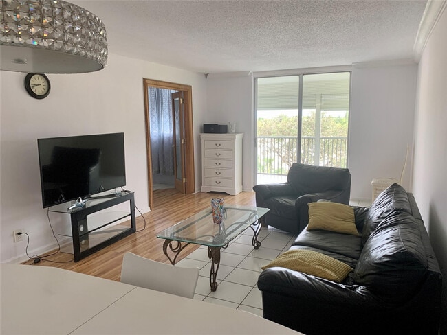 Photo - 5700 NW 2nd Ave Unit 508