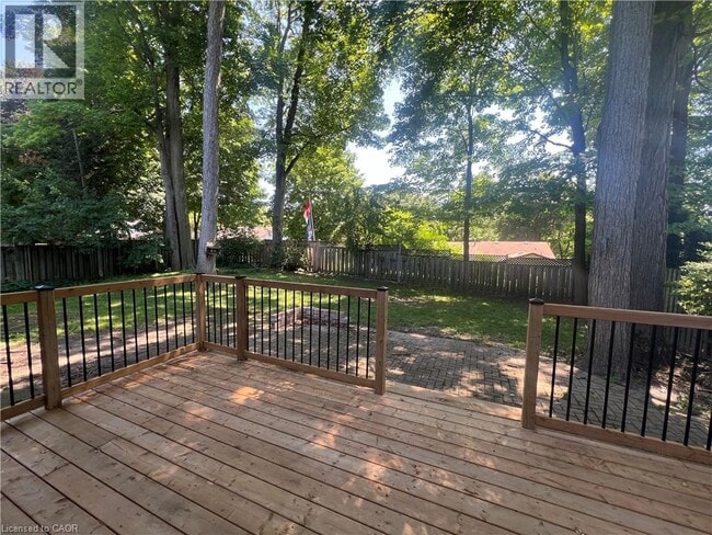 Photo - 139 Gunn Ave