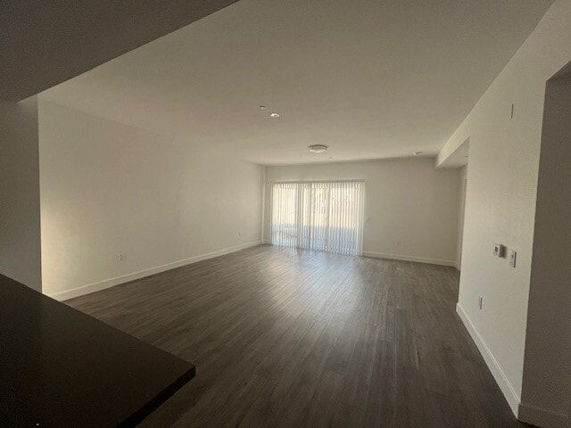 2 Bed 2 Bath - #205 - Glenoaks Residences