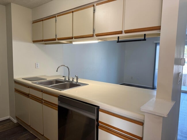 Photo - 6706 Manring Ct