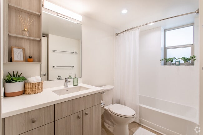 Photo - Kanekapolei Collection