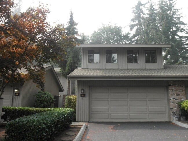 Building Photo - 3BED/3BATH Townhome in Wood Creek Communit...