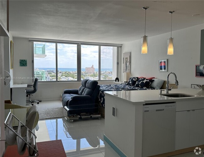 Building Photo - 1000 West Ave Unit 1532 Rental