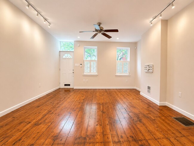 Photo - Spacious 2BR Townhome with Private Backyard in Graduate Hospital