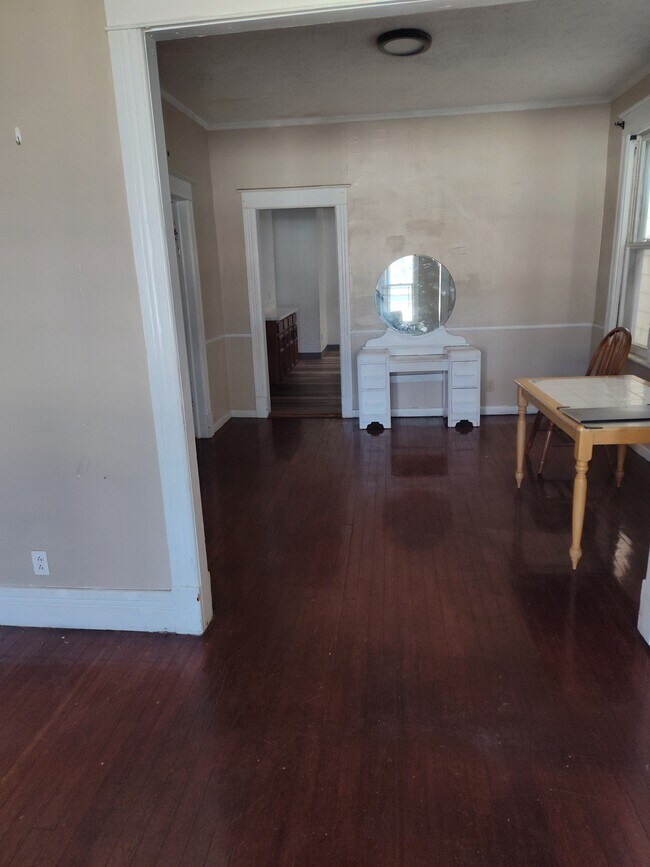 Photo - 653 State St Unit 653 State Street