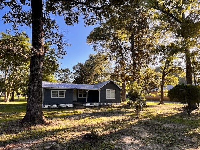 Building Photo - 4069 Villa Rd