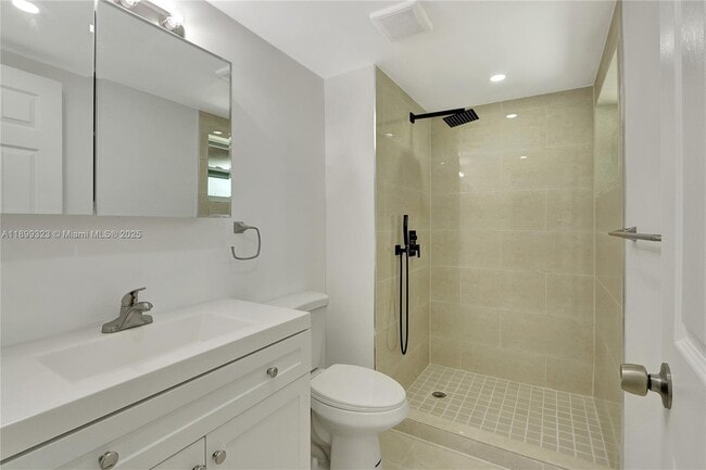 Photo - 2501 NW 21st St