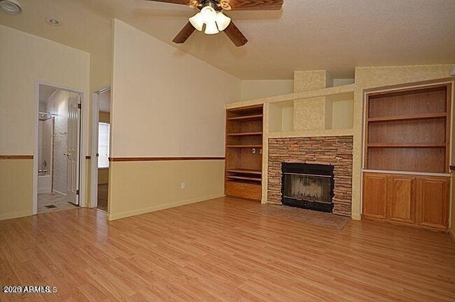 Photo - 18234 E County Down Dr