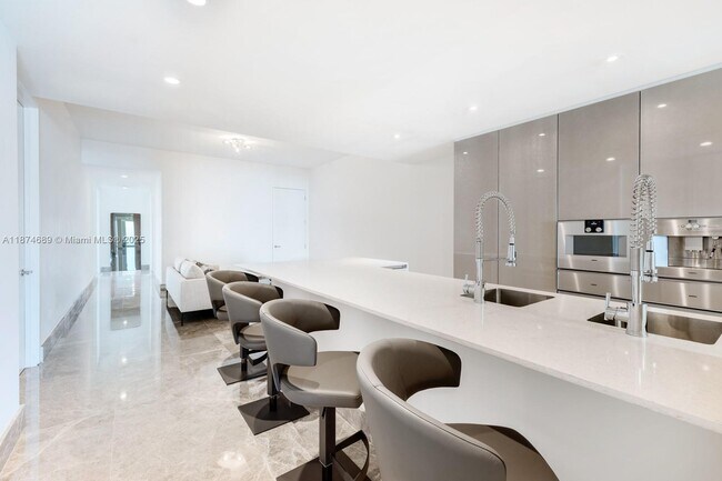 Photo - 9349 Collins Ave Unidad 403