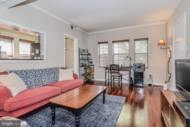 Photo - 1709 N Troy St Apartamento Unidad 383