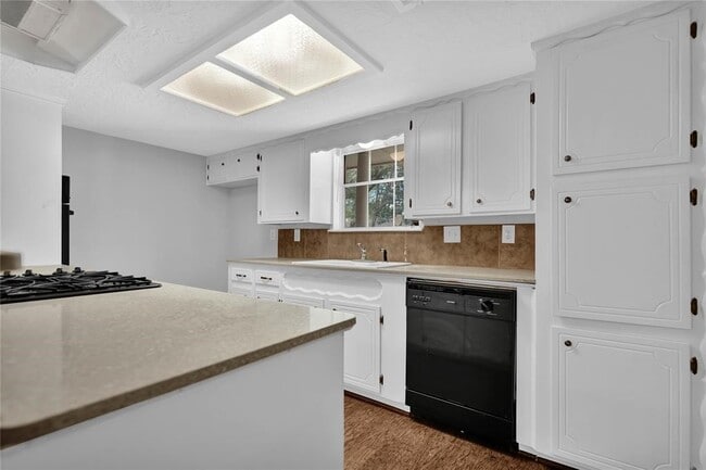 Photo - 3022 Birch Creek Dr