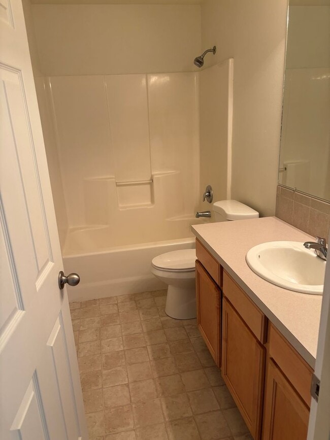 Photo - Bend Home with Fully Fenced Backyard and P...