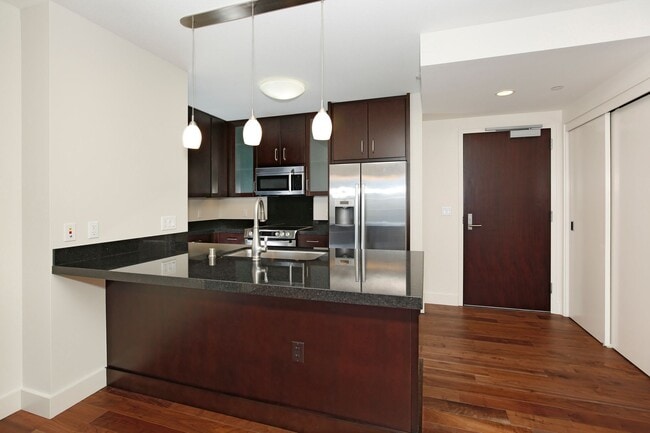 Photo - Luxurious Convenience in the Heart of Honolulu - Waihonua 2904 Unit 2904