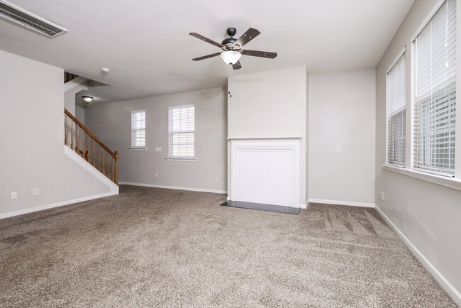 Photo - 8904 Elizabeth Bennet Pl