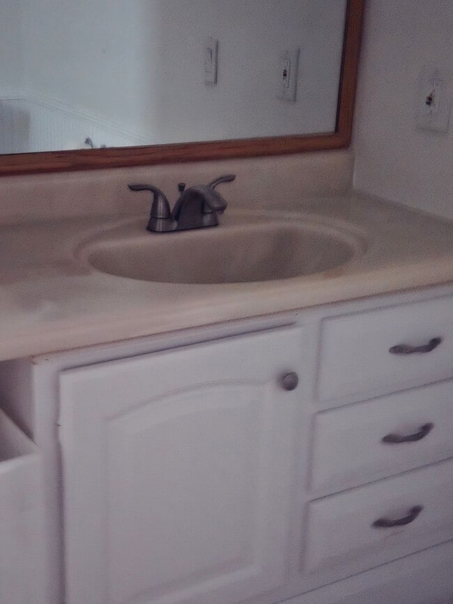 Photo - 670 Sandy Neck Ln