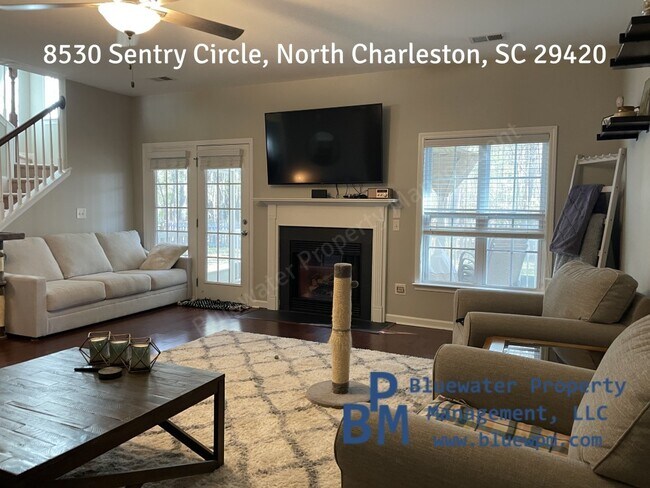 Photo - 8350 Sentry Cir