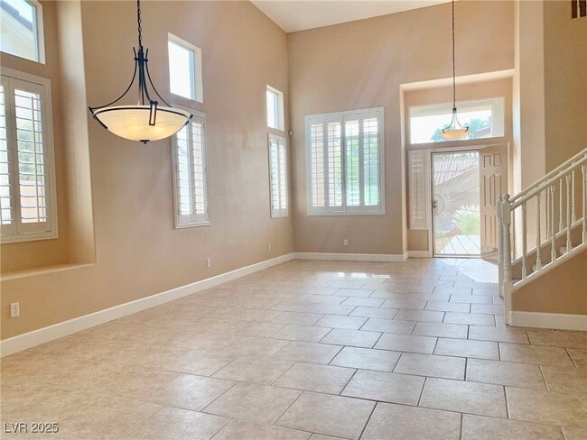 Building Photo - 1917 Sierra Oaks Ln Rental