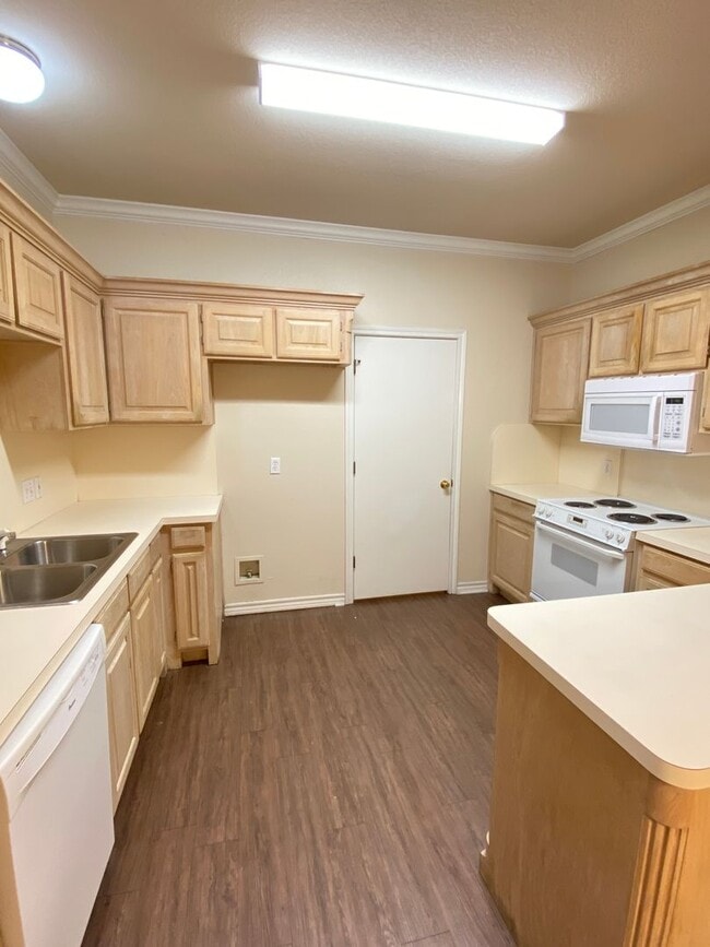 Photo - 1214 Lindsey Ln Unit A