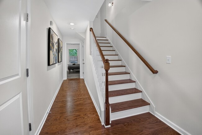 Photo - 865 Society Cir