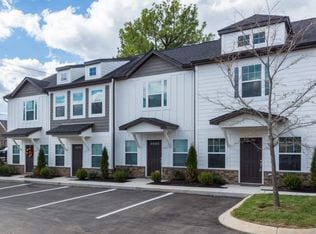 Building Photo - 611 Bristol Creek Dr