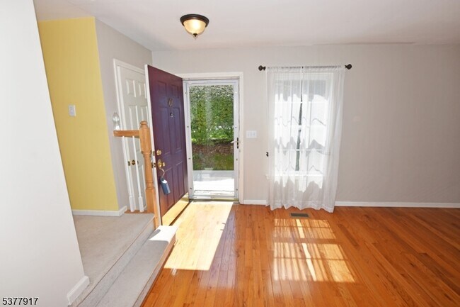 Photo - 101 Boulder Ridge