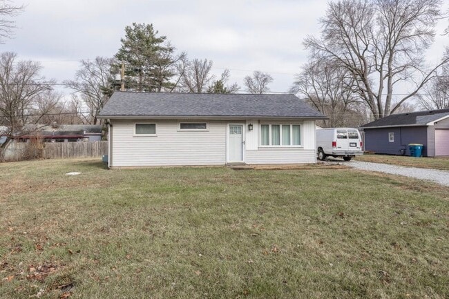 Building Photo - 2006 Randall Rd