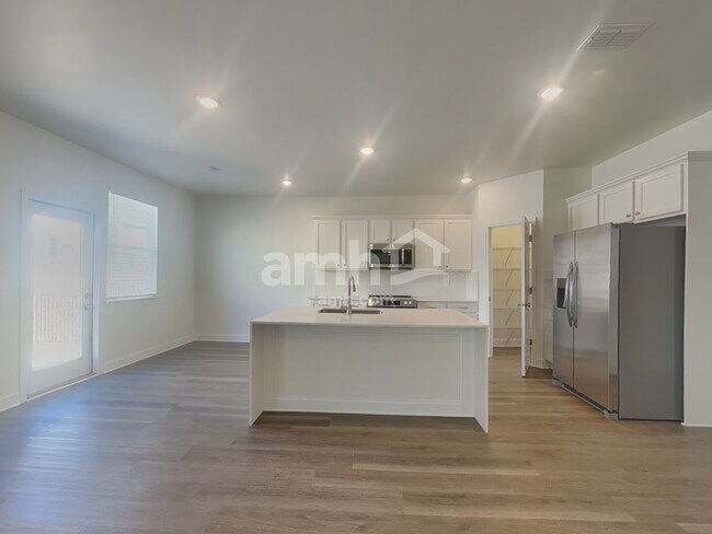 Photo - 3524 Shane Hill Rd SW