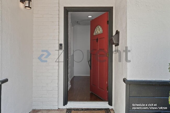 Photo - Unit