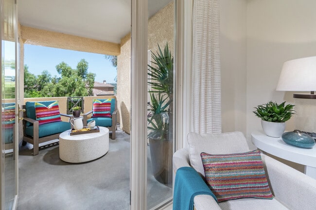 Pacific View Apartment Homes