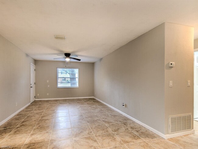 Photo - 2 br, 2 bath Condo - 232 Red Maple Place