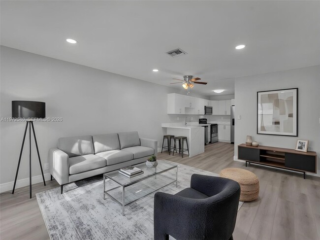 Photo - 10379 NW 35th St Unit 10379