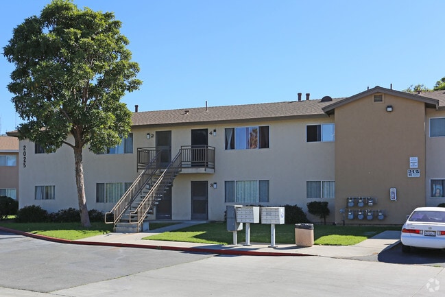 Photo - Alaquinas Apartments