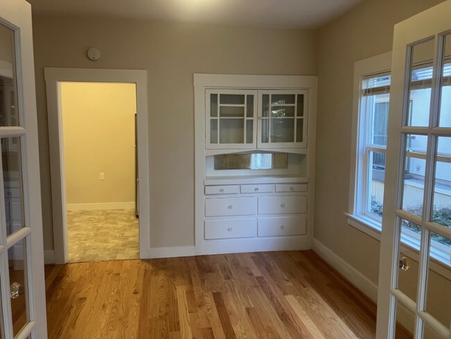 Photo - 437 Euclid Ave Unidad 1