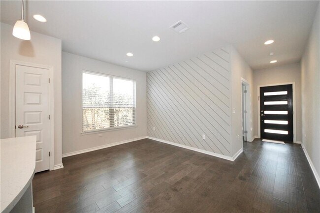 Photo - 14504 McCoy Lp