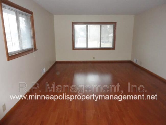 Photo - 4200 Valley View Rd Unit Apt B