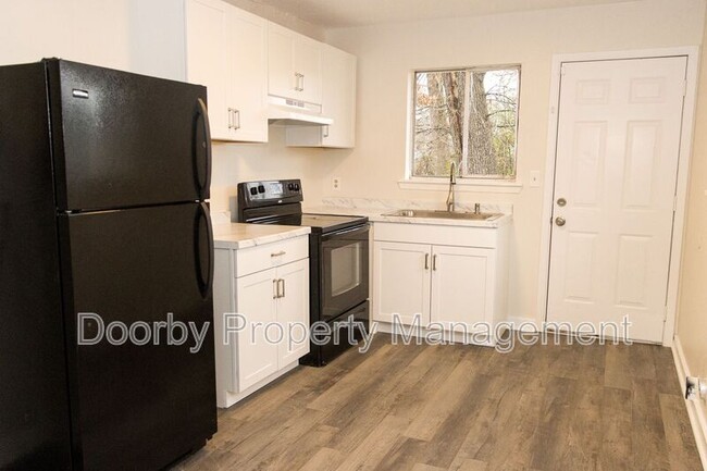 Photo - 1611 Glowmont Dr Condo Unit B