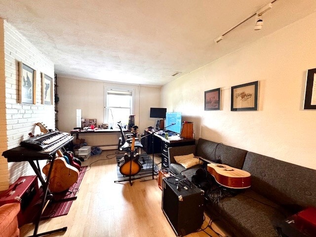 Photo - 1247 Trapelo Rd