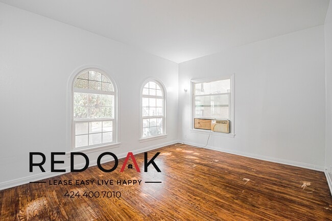 Photo - 960 S Ardmore Ave Unit 2