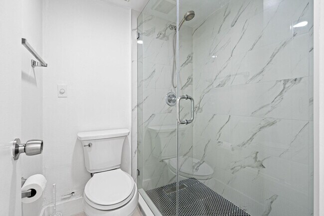 Photo - 9170 Fontainebleau Blvd Unit 301