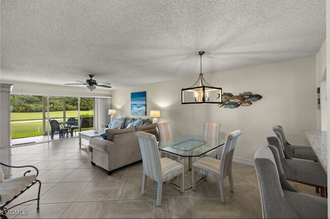 Photo - Condo at Glen Eagle Golf and Country Club Unidad 104
