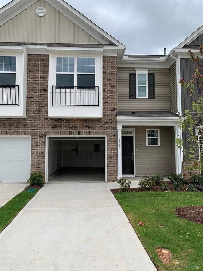 Photo - 6185 Beale Loop