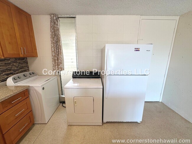 Photo - 95-2057-2057 Waikalani Pl