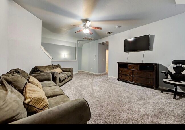 Photo - 11905 Whitney Way