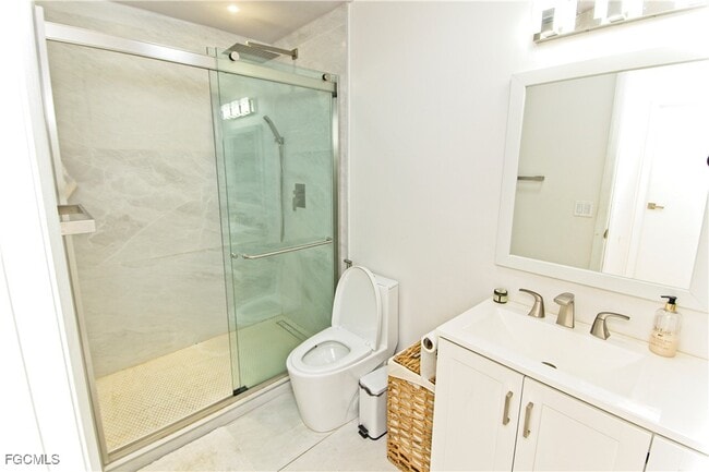 Building Photo - 1444 SE 16th St