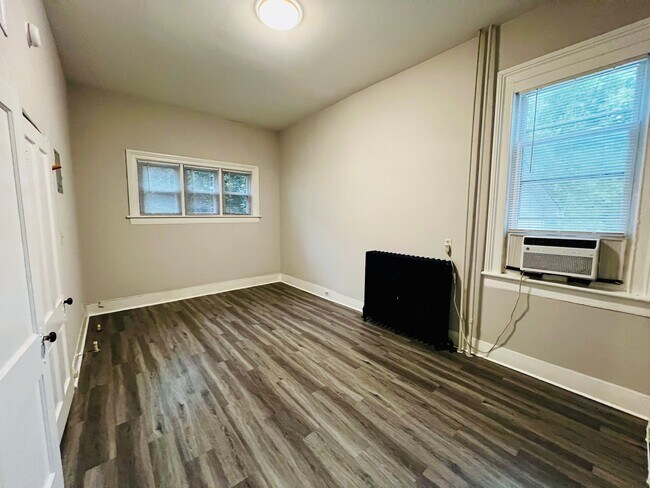 Photo - 503 Hanover St Unit 6