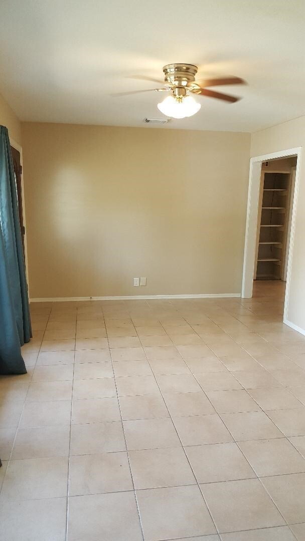 Photo - 3221 McCrarey Dr